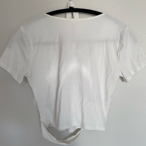 Garage | Ribbed Wrap Front Top - Picture 2 of 3